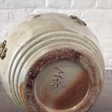 Vase with handles in Guérin sandstone