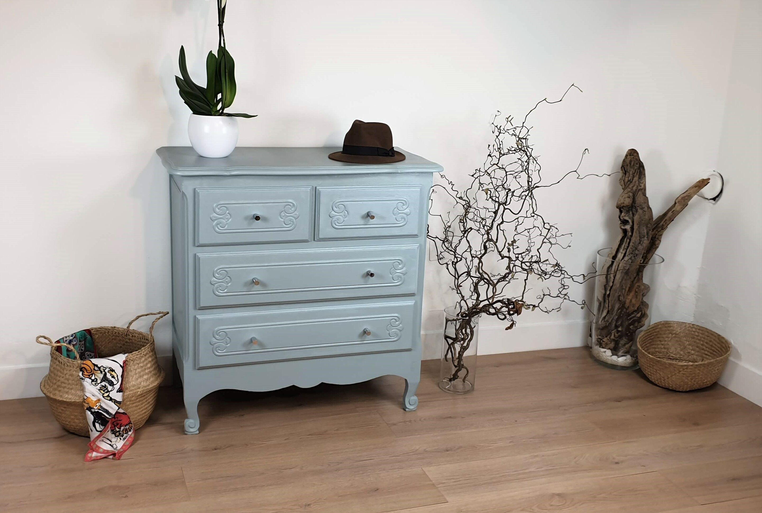 Commode bleue provence