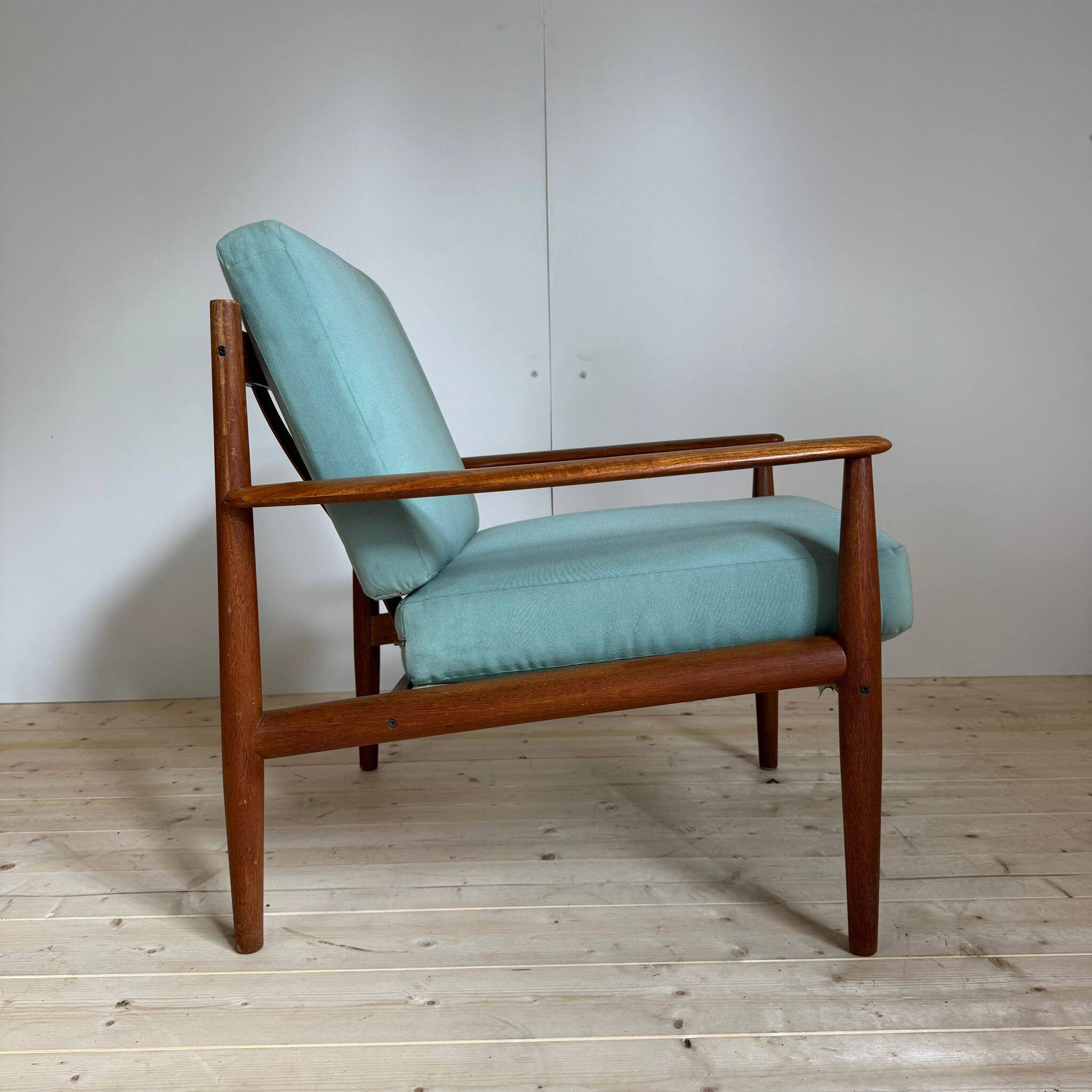Grete Jalk armchair for France and Son, Denmark 1960
