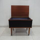 Foot rolling trunk marked arnold 1960