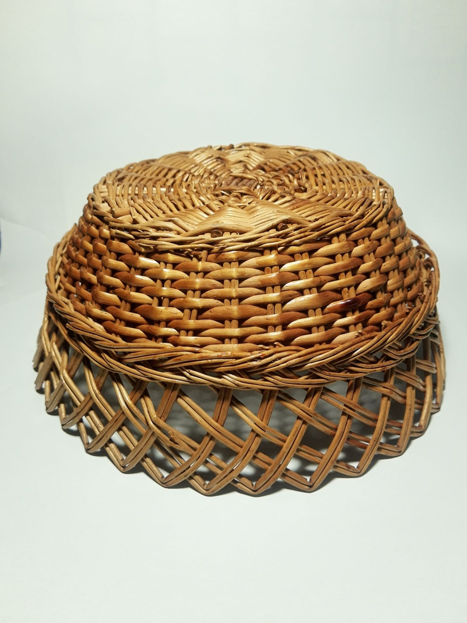 Panière ronde en osier vintage