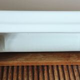 Bathroom shelf