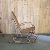 Rocking chair in curved beech and cane