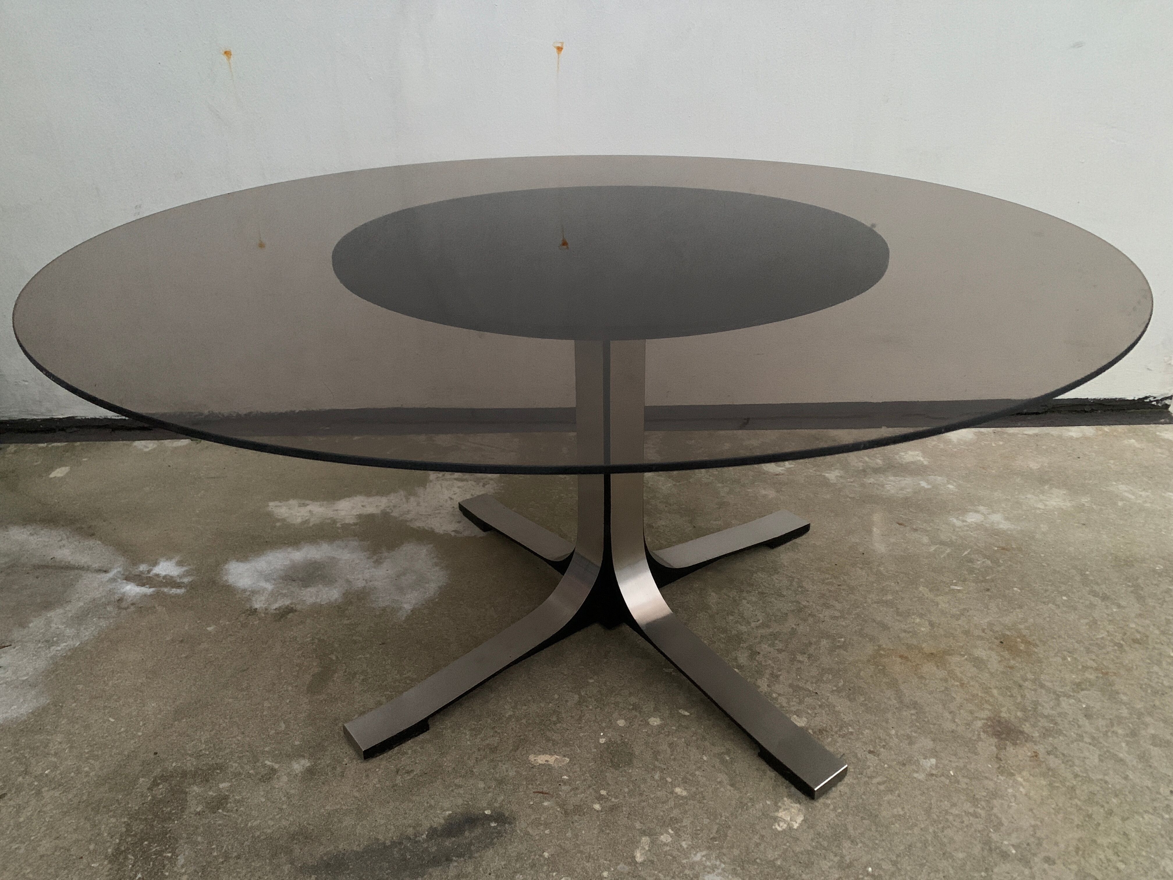 Table basse ajustable en table de séjour en inox avec verre fumé, 1970