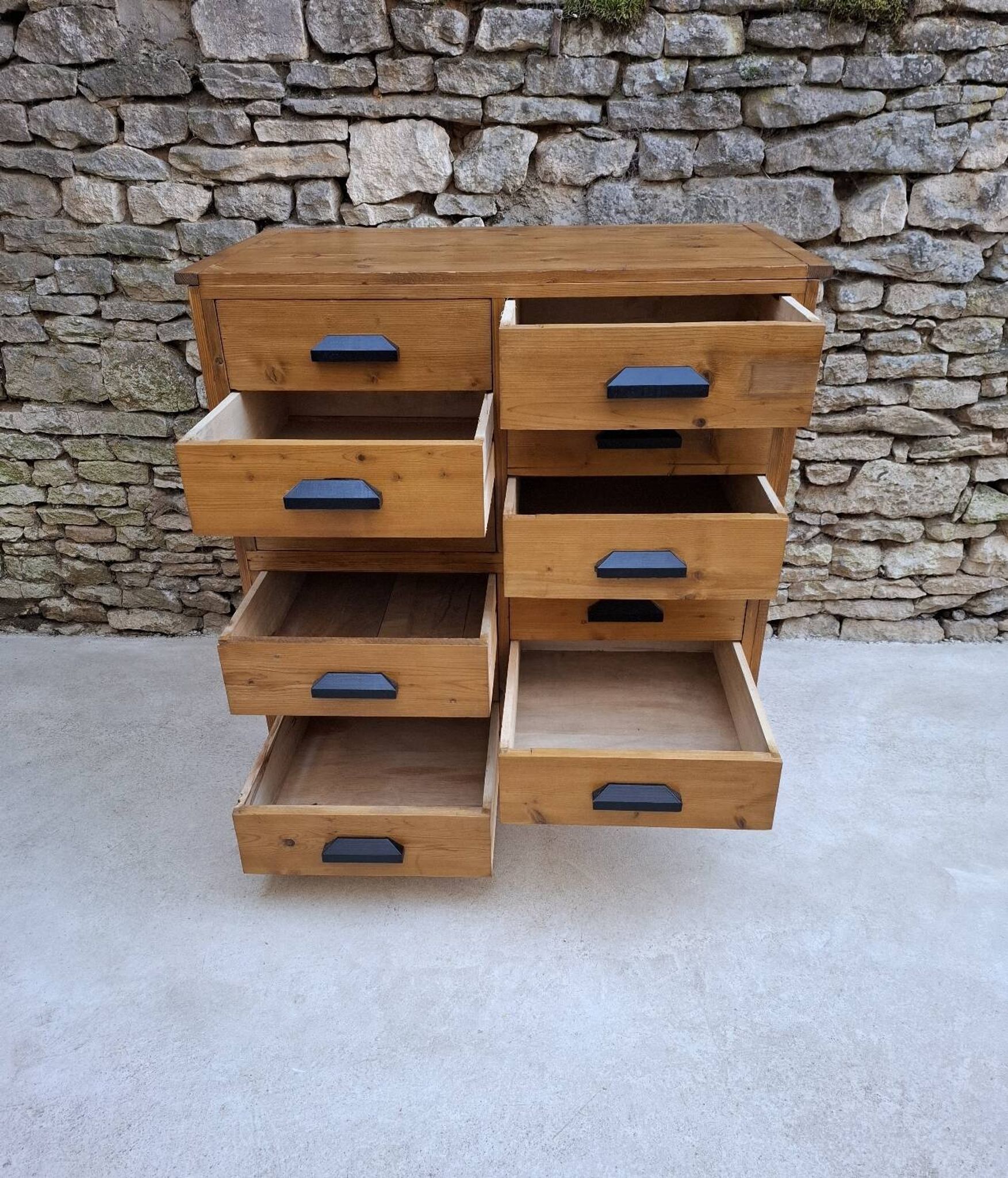 Meuble de métiers à 12 tiroirs