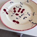 Plat de service en porcelaine de Gien