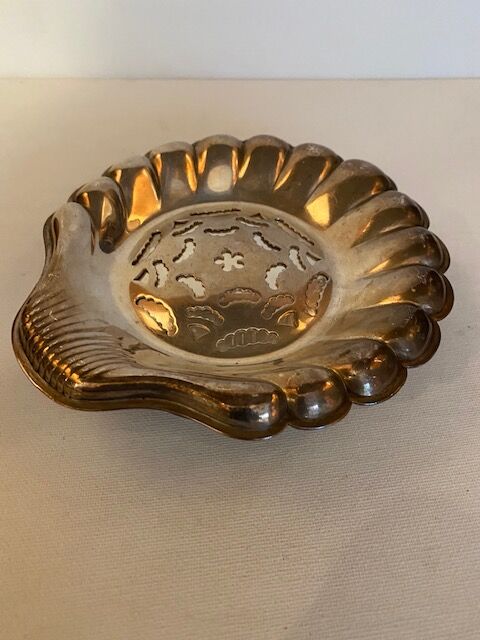 Butter maker "Coquillor" silver metal