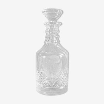 Large engraved and chiseled crystal decanter