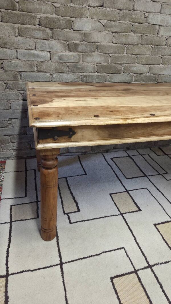Grande table à manger bois massif