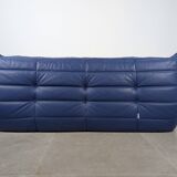 Canapé 3 places Michel Ducaroy Togo en cuir bleu Ligne Roset France années 1980