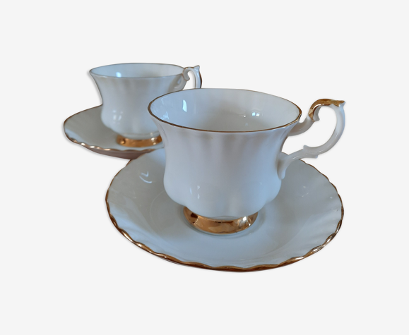 2 tasses & 2 sous tasses Royal Albert