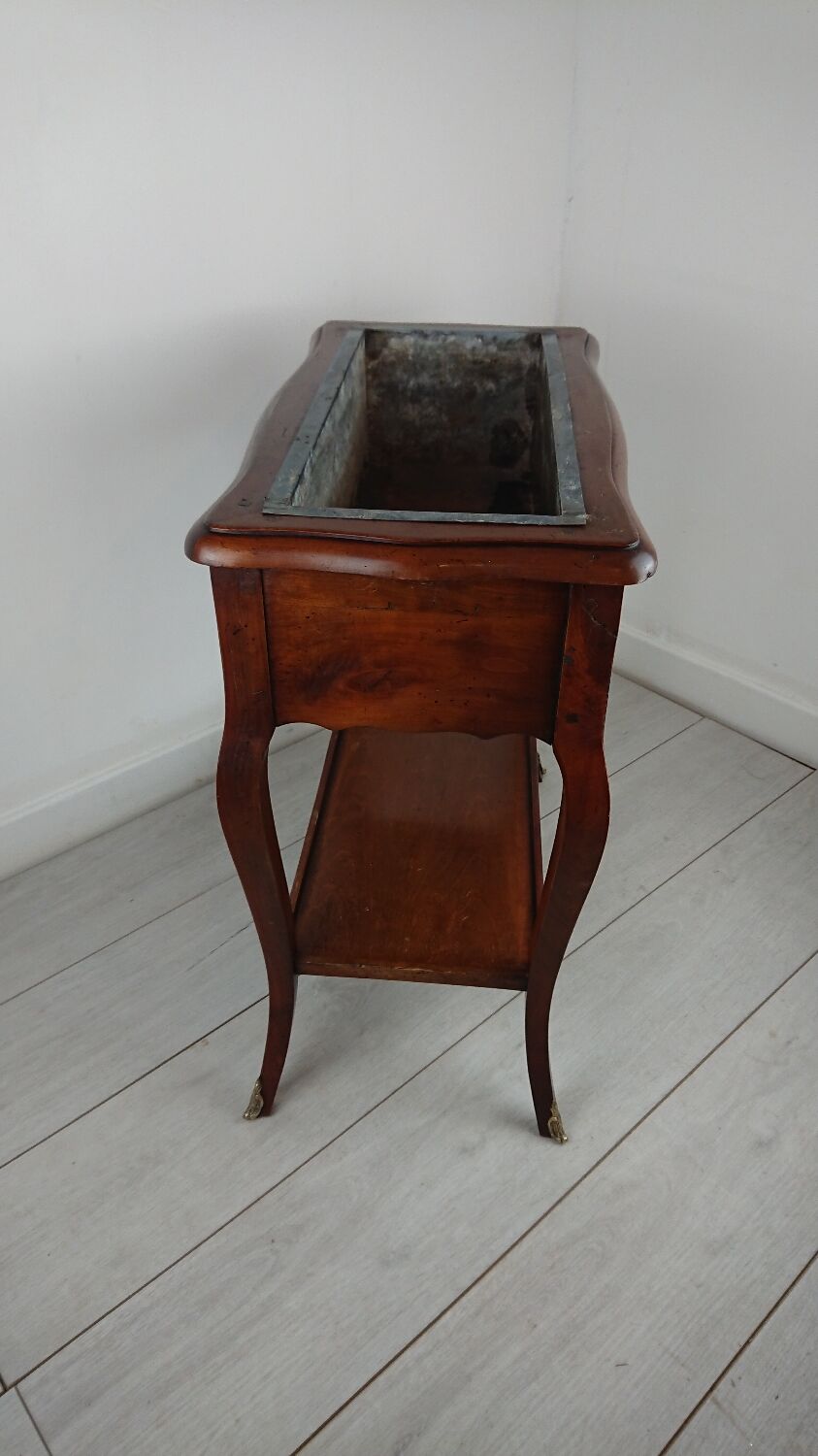 Louis XV style interior gardener