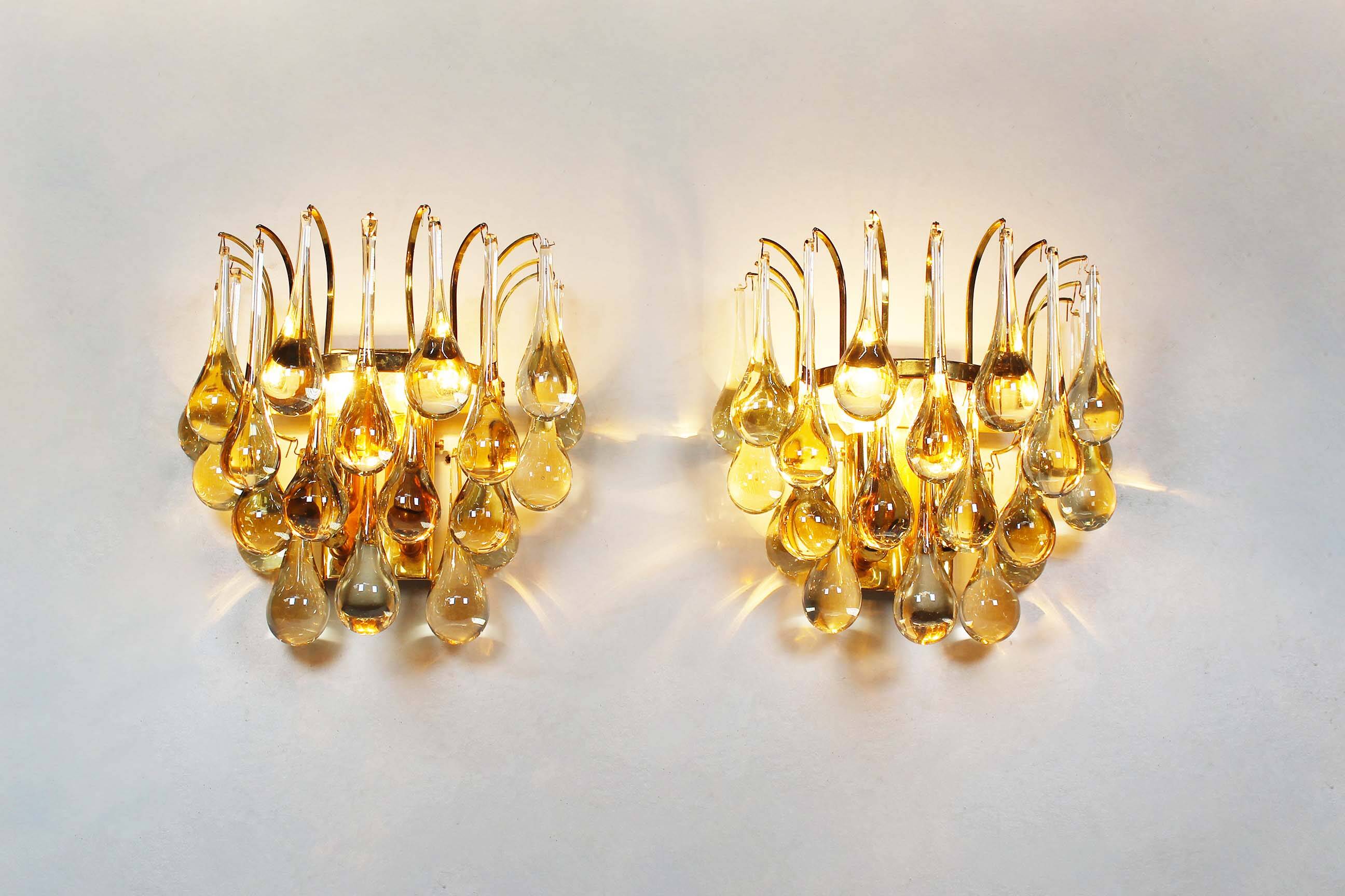 Lot de deux appliques en laiton et verre en forme de larme par Christophe Palme, Allemagne années 1970
