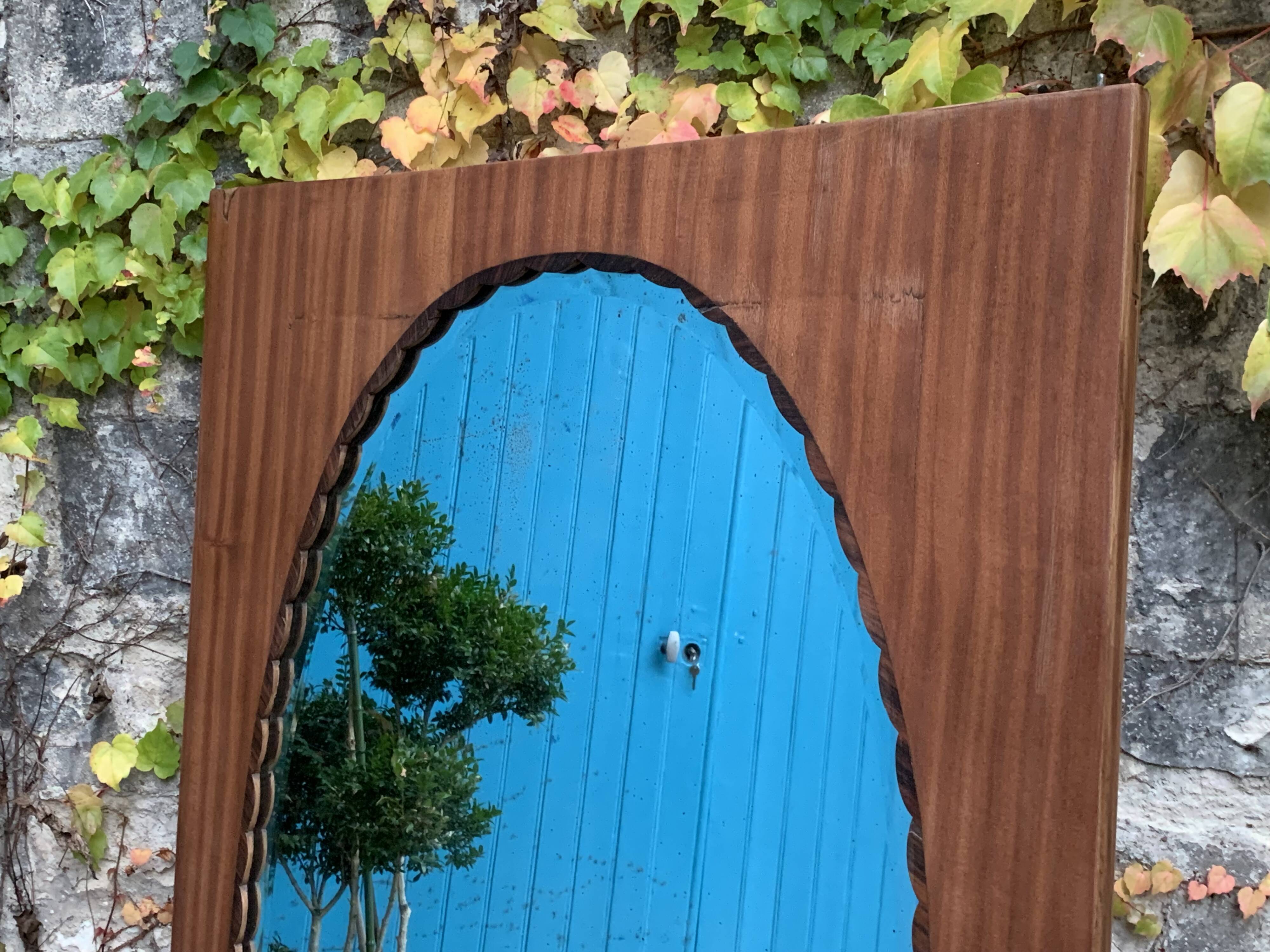 Beveled oval mirror on art deco door Mahogany 79x162