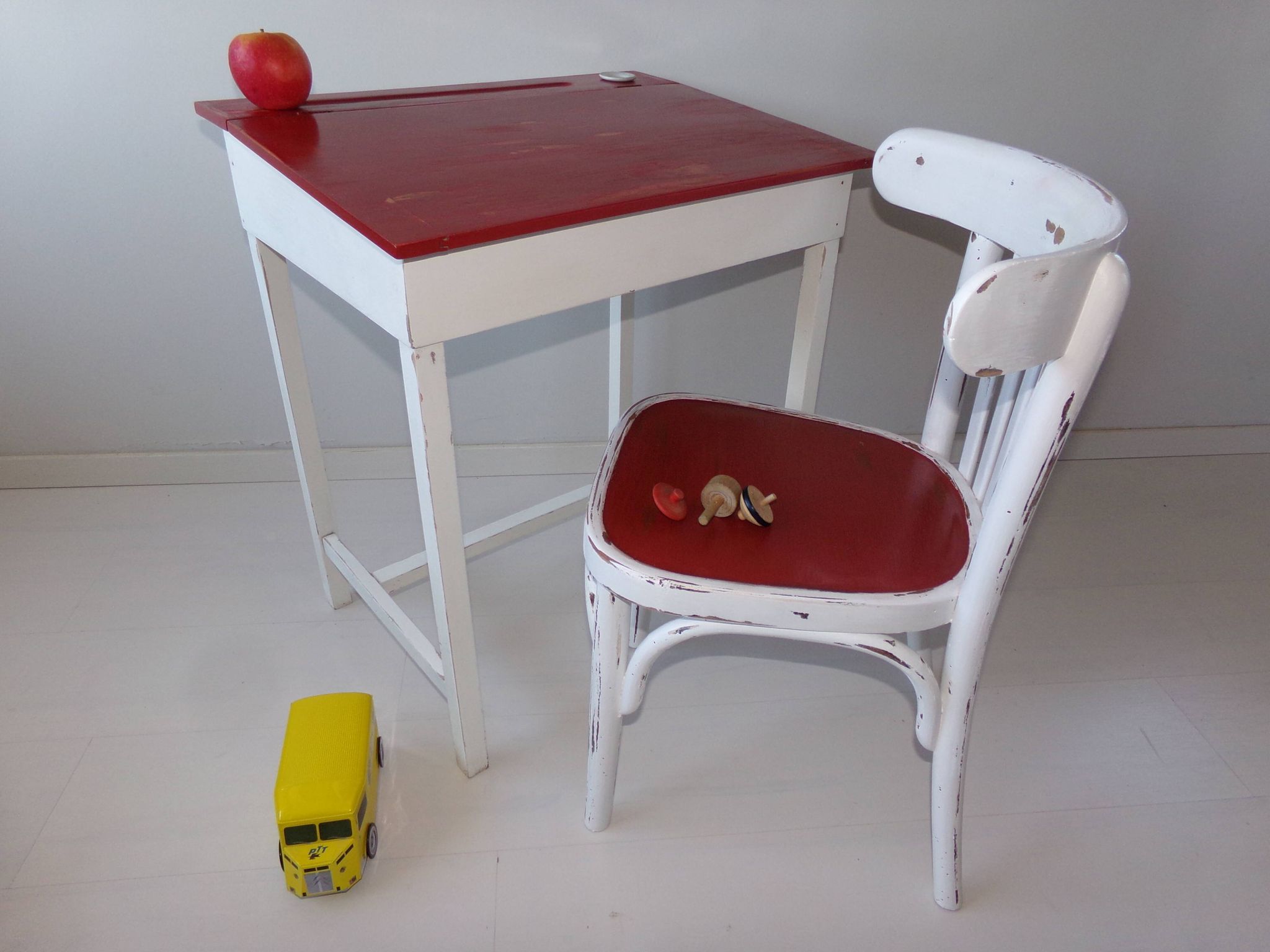 Children's desk with chair