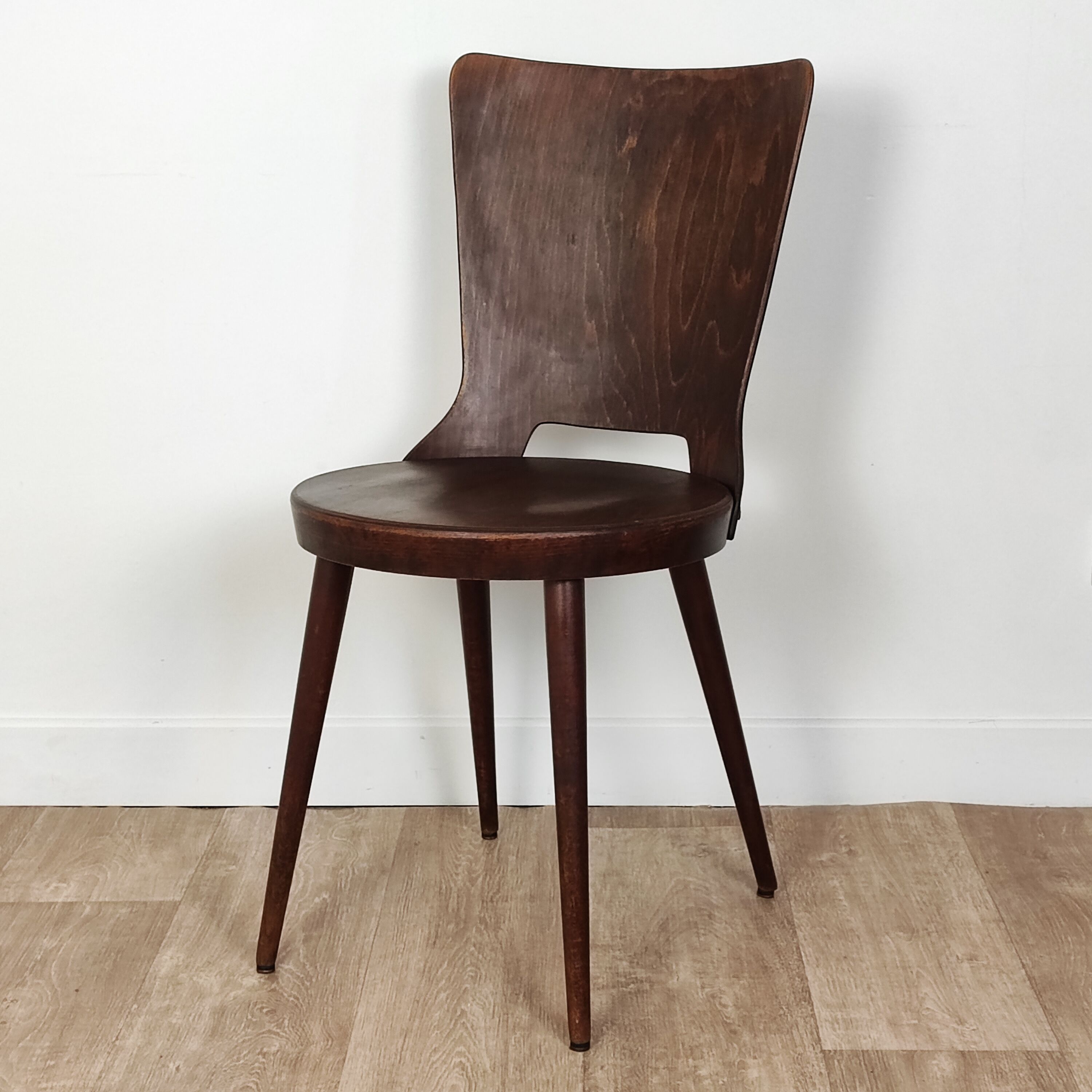 Baumann Dove chair