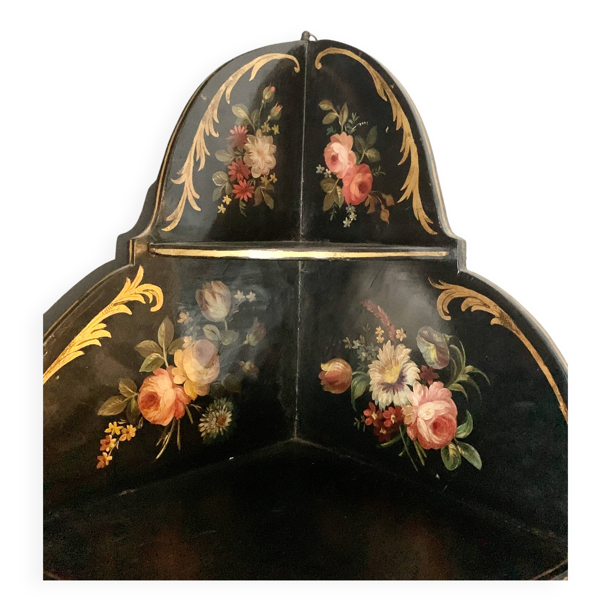 Napoleon III corner shelf