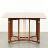 Rare square Art Deco design dining table in good condition