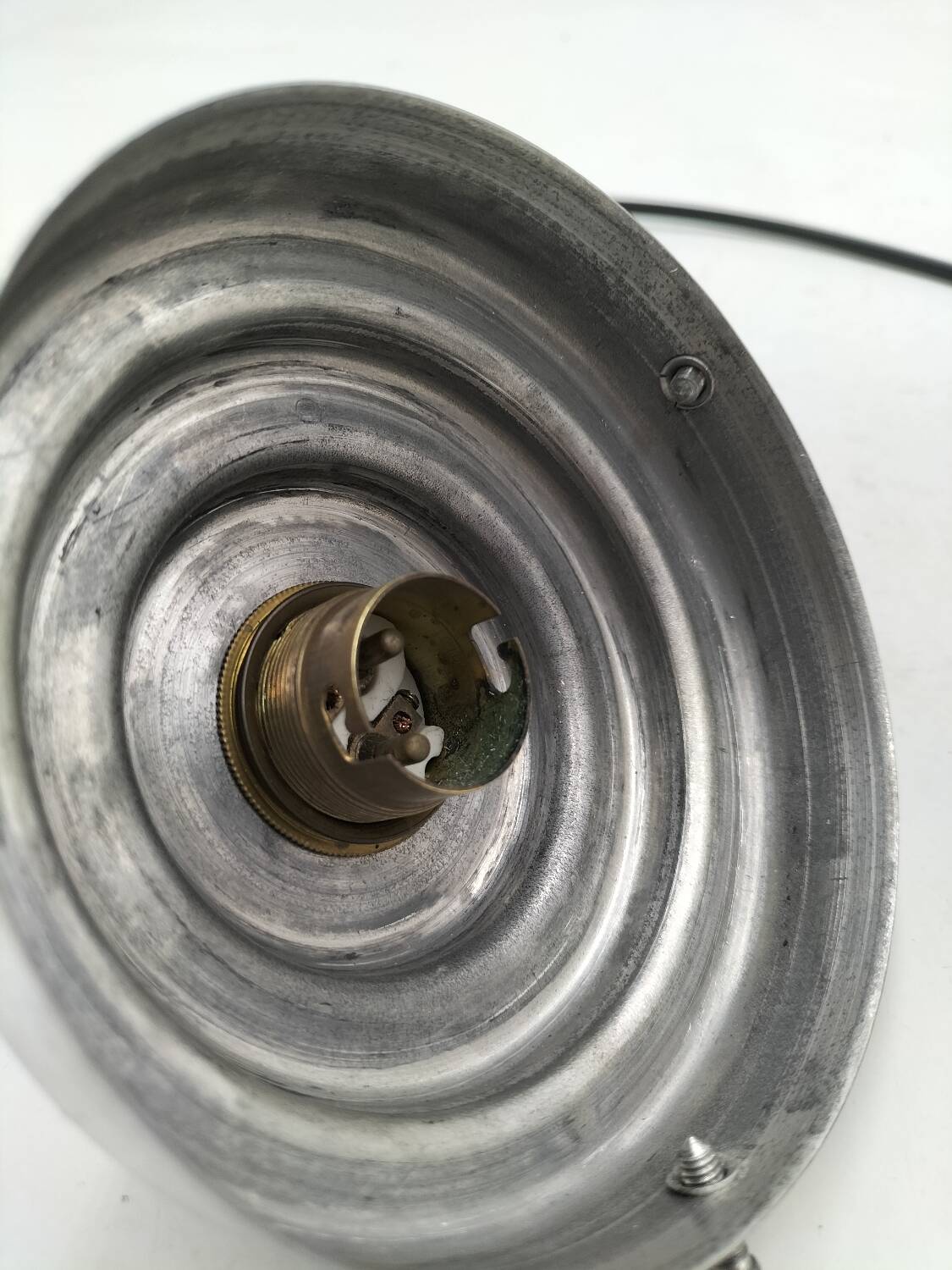 Opaline ball pendant