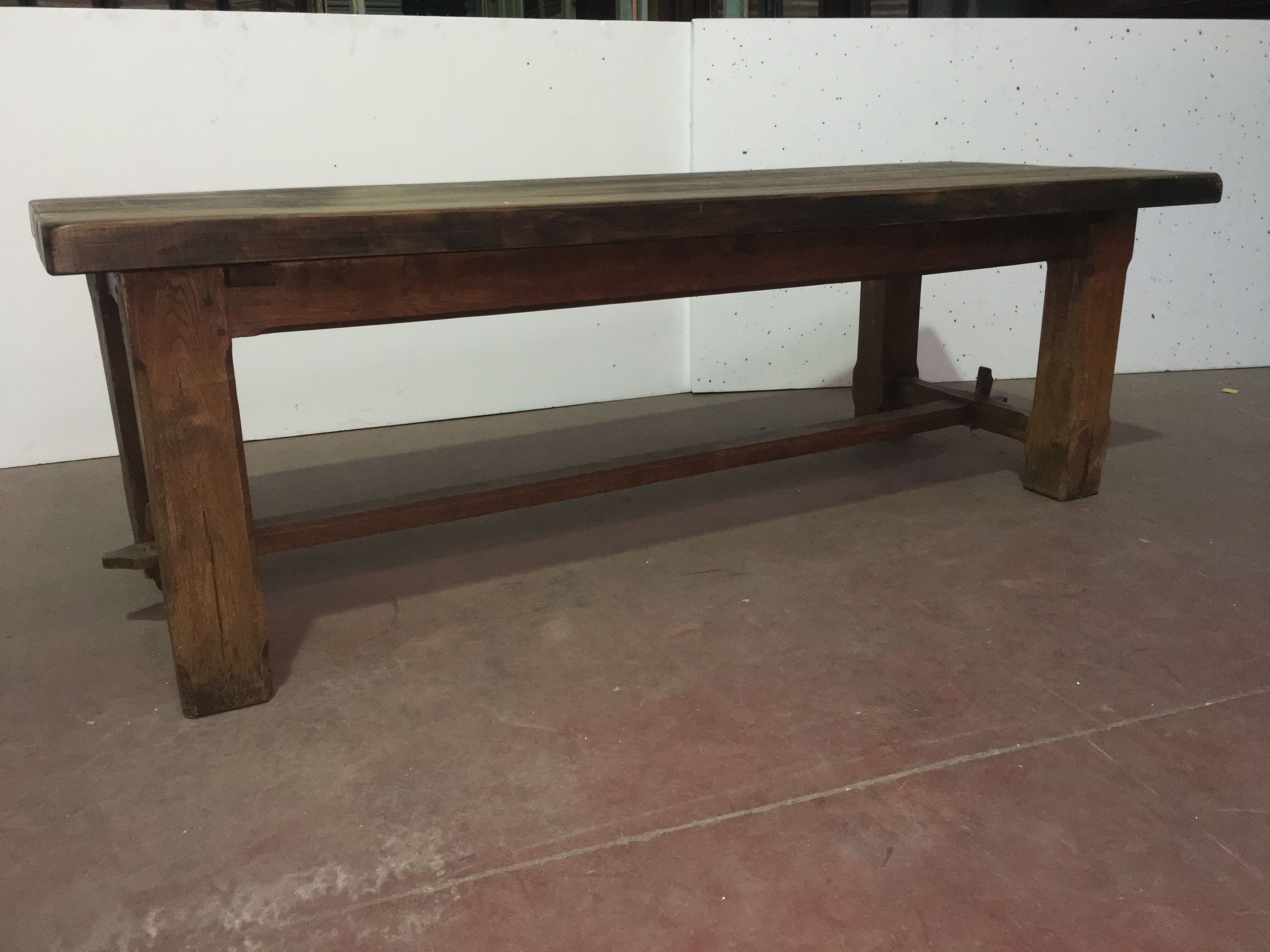 Farmhouse table in solid oak
