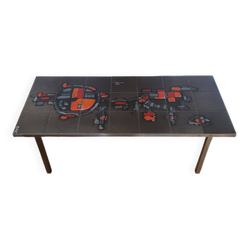 Table basse en céramique signée Adri