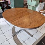 Vintage formica table with chrome leg and extension