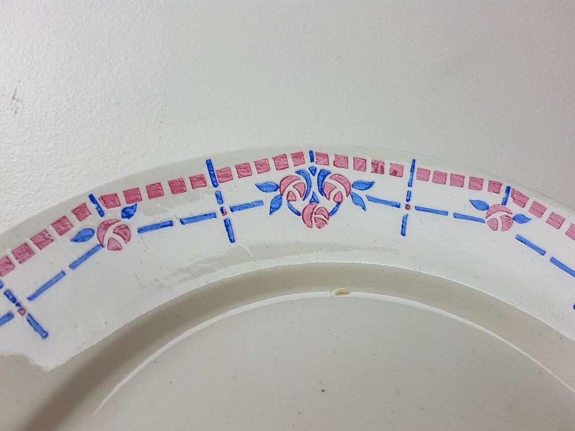 Saint Amand earthenware dish