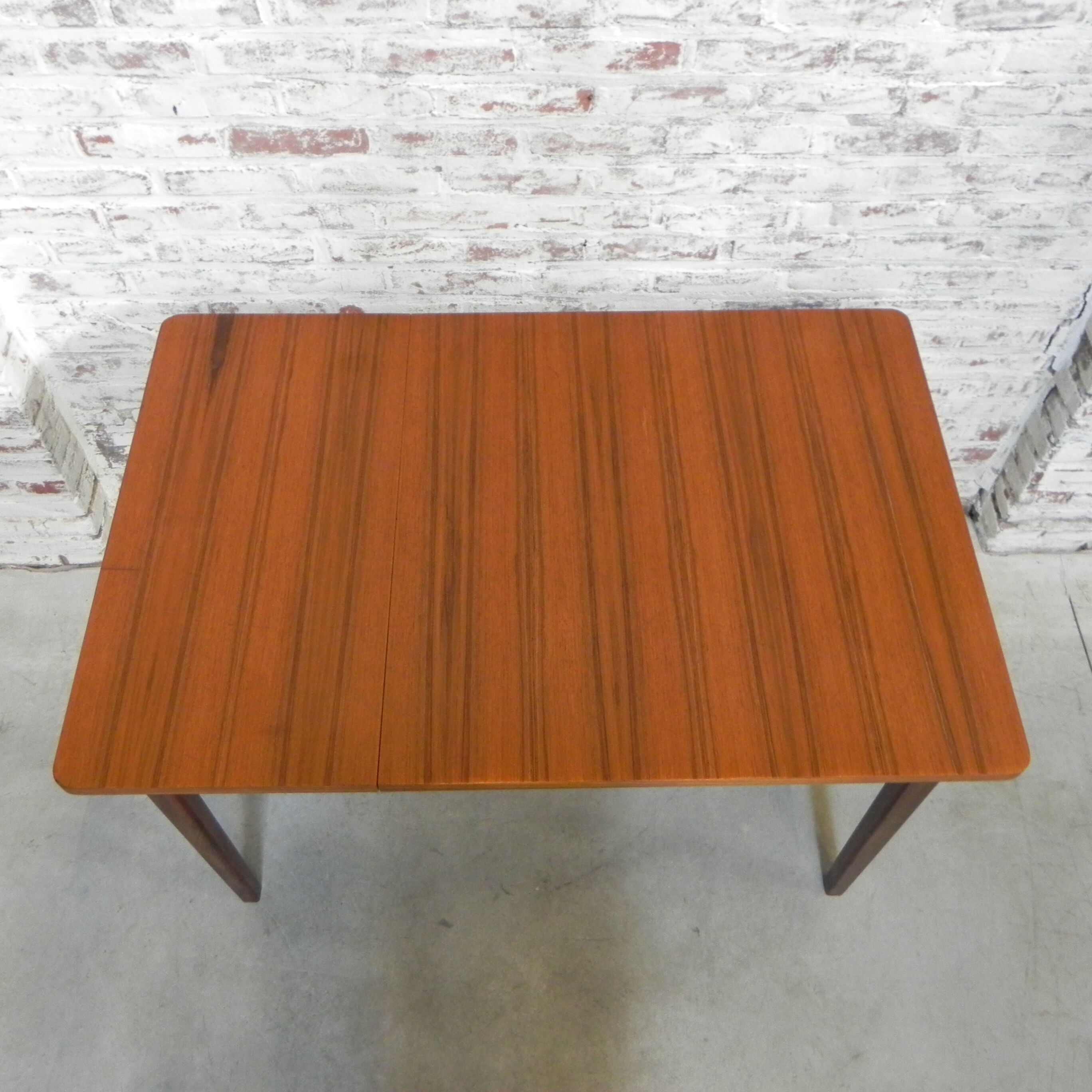 Danish vintage dining table extendable