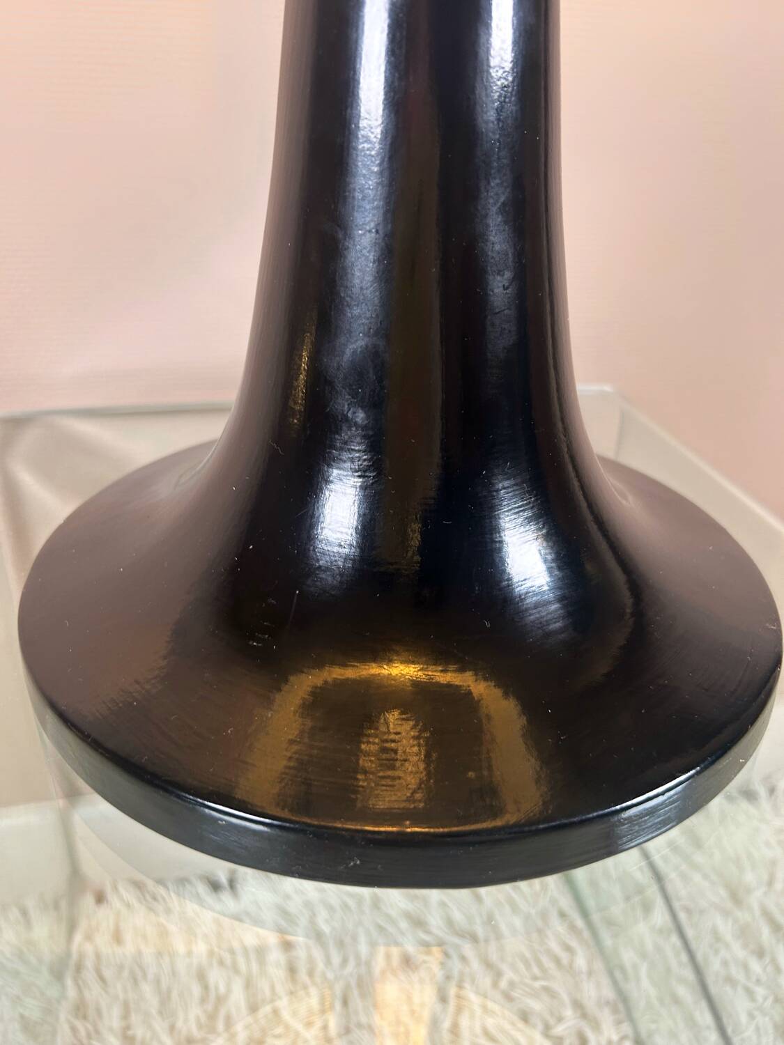 Large 80s designer tulip foot lamp