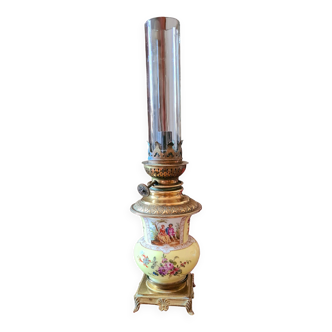 Lampe à pétrole en Porcelaine et cuivre