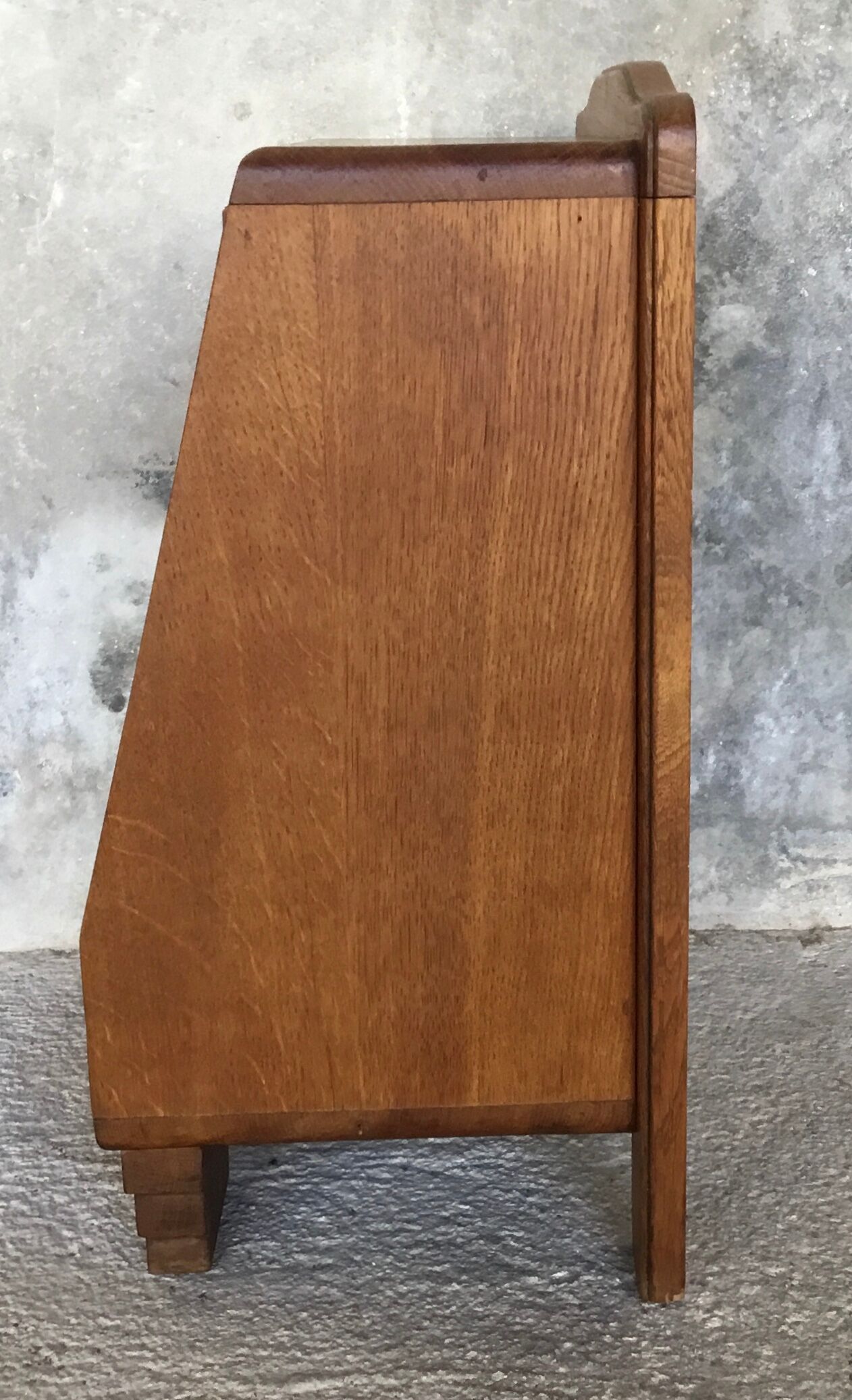 Modernist bedside in solid oak - 1950