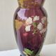Vase en verre violet émaillé fleurs legras