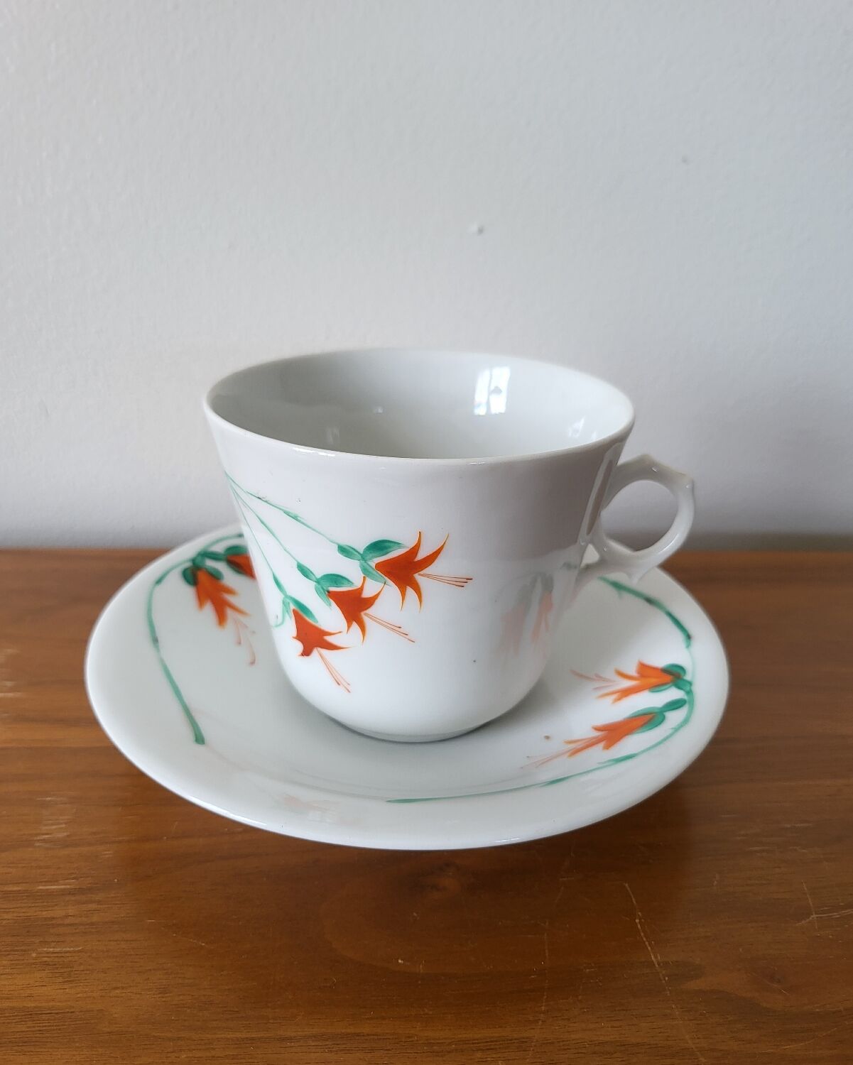 Breakfast Chocolate Cup in Parisian Porcelain