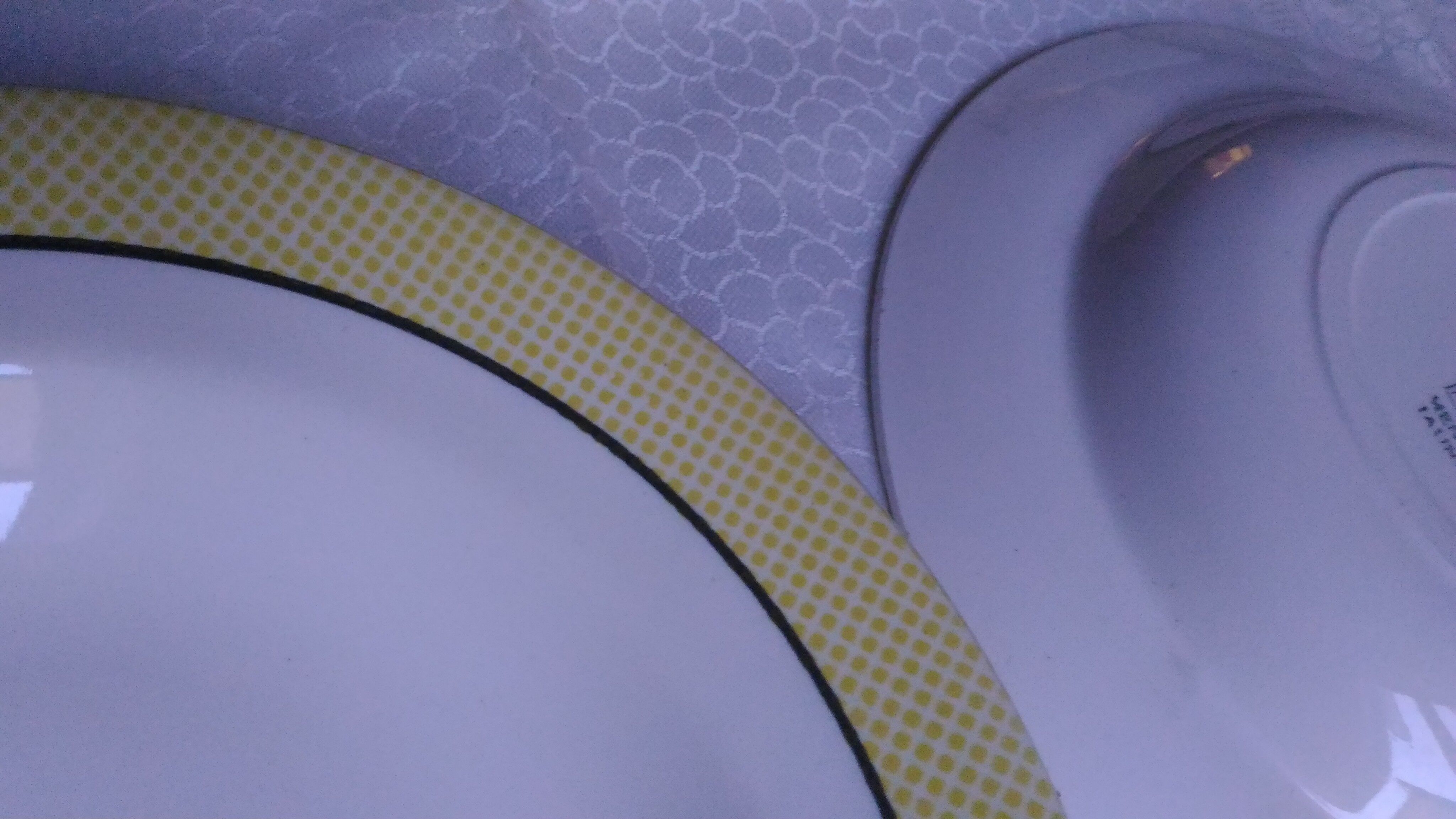 4 salins hollow plates