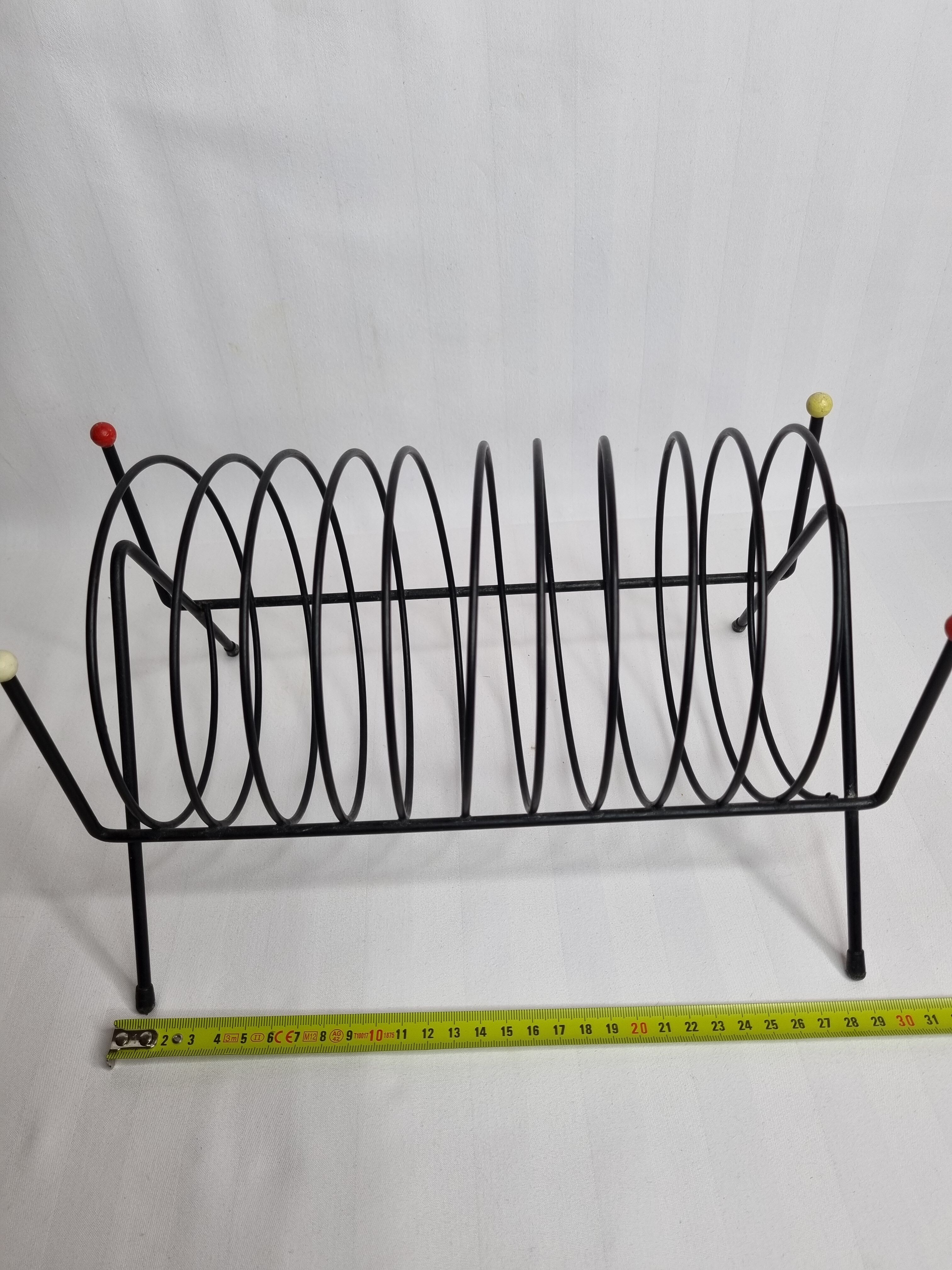 Magazine holder, vinyl holder "spring" in vintage metal, 30 cm