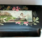 Encrier Napoléon III carton mâché noirci comme plumier, 2 verrines et 1 boitier