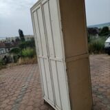Parisian cabinet