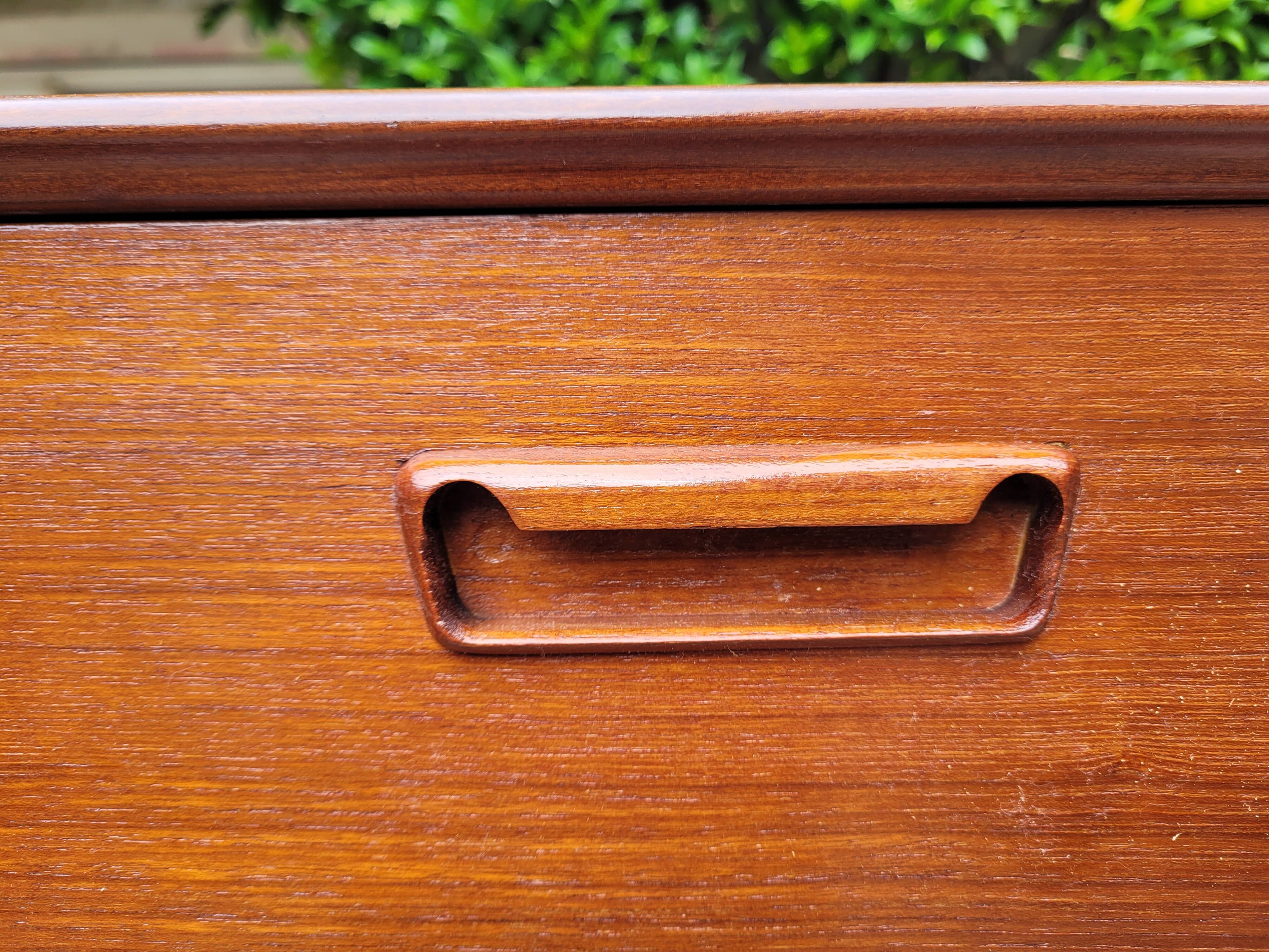 Vintage teak chest of drawers