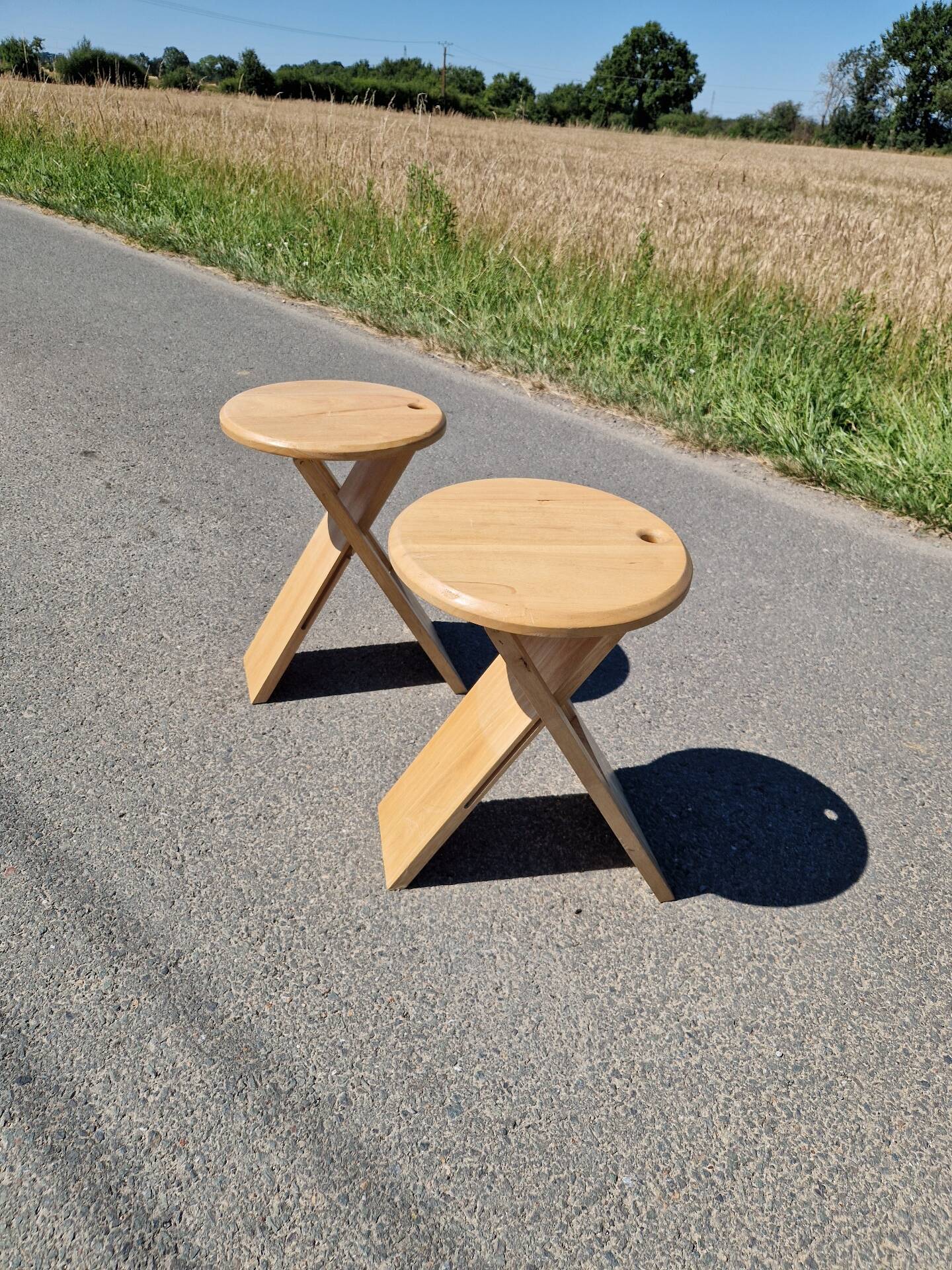 Lot de 2 Tabourets pliants style Suzy Adrian Reed