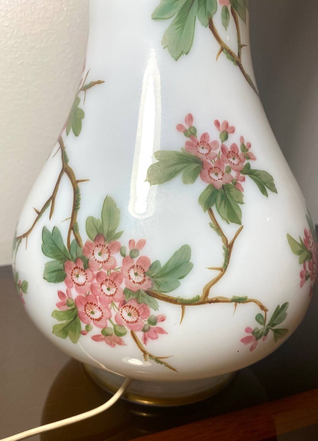 Baccarat Lampe Opaline peint main