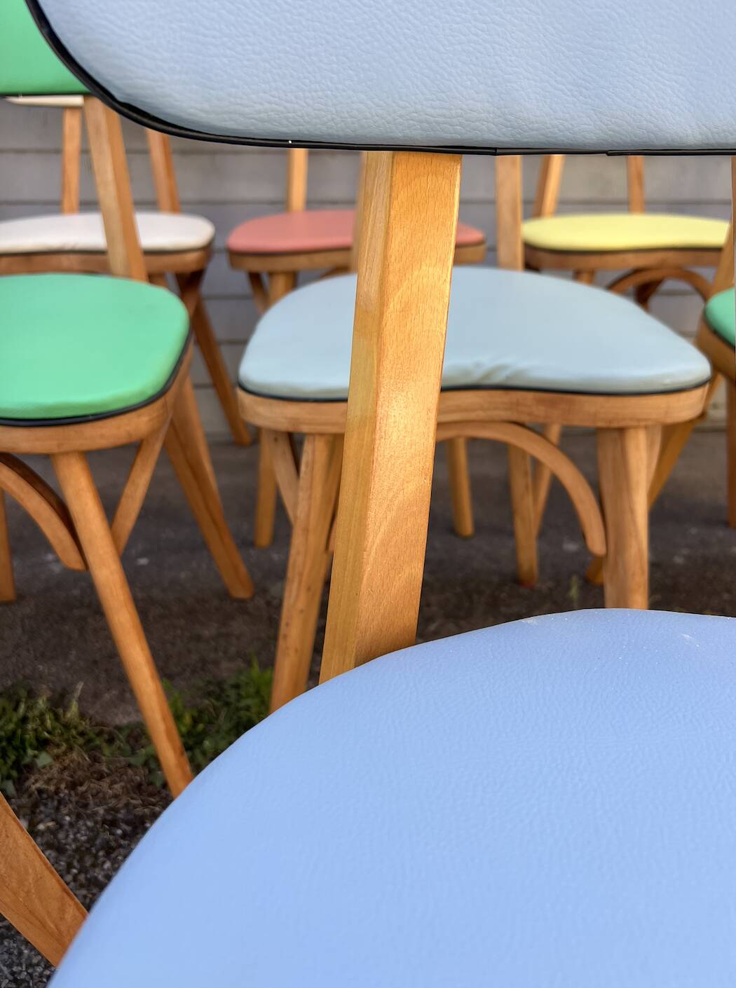 (lot) 14 Heart Compass Multicoloured Chairs