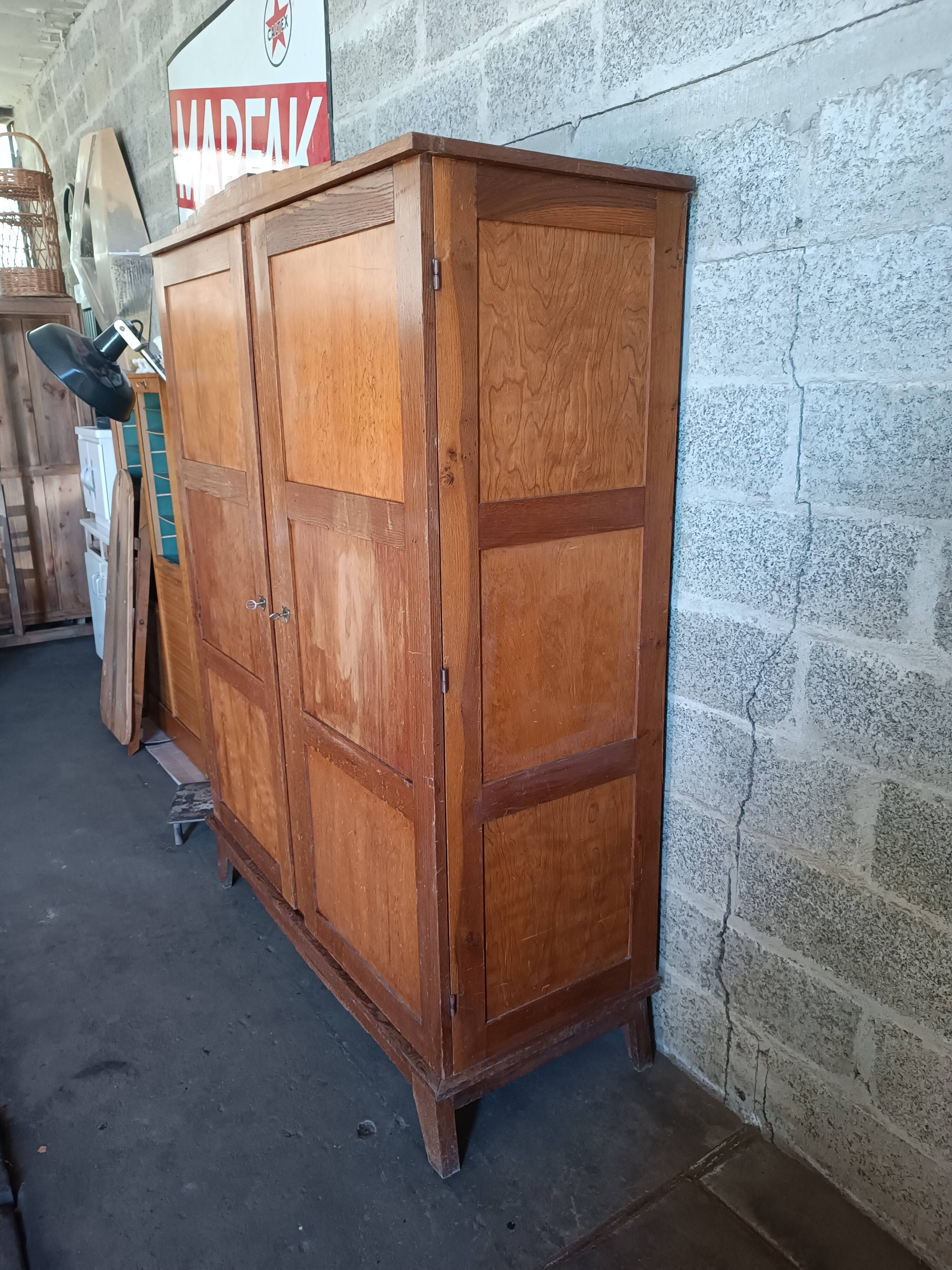 disaster relief cabinet 1940s/50s
