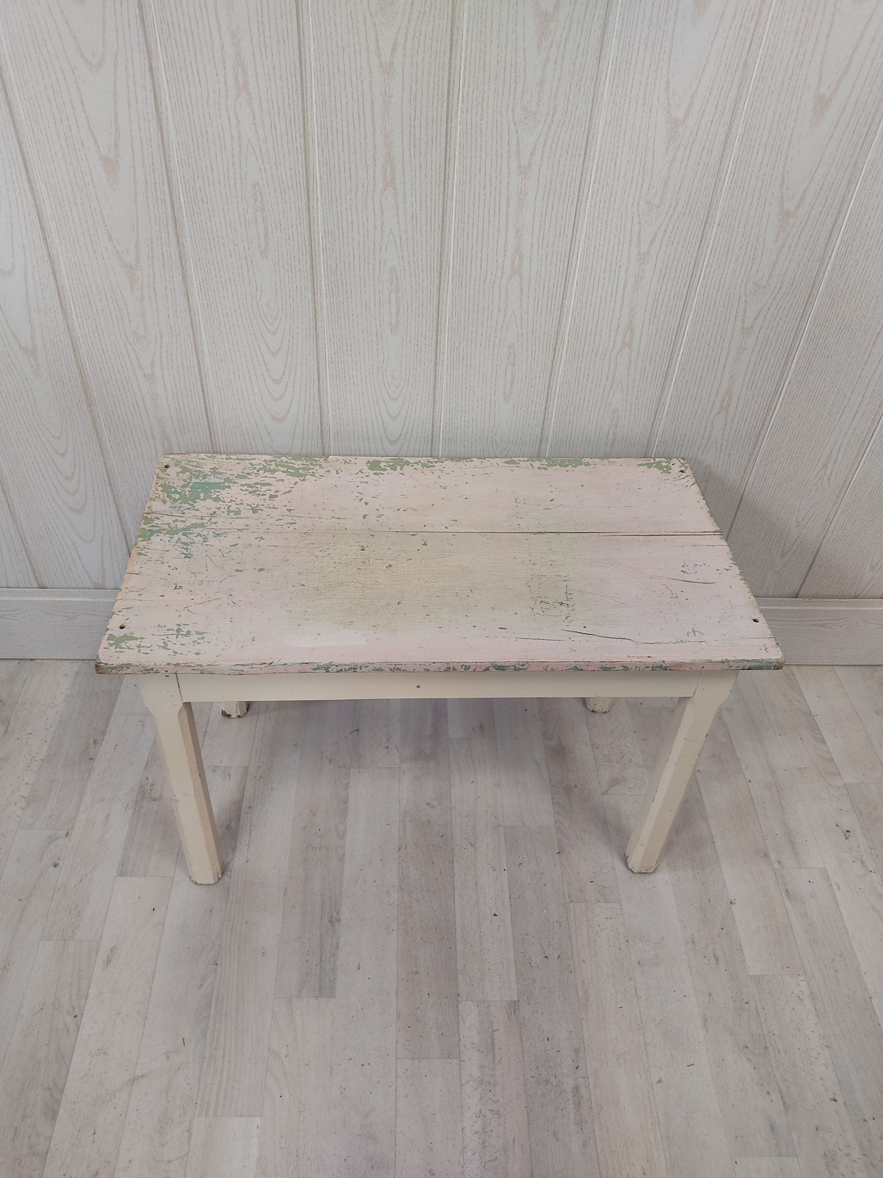 Old wooden bench