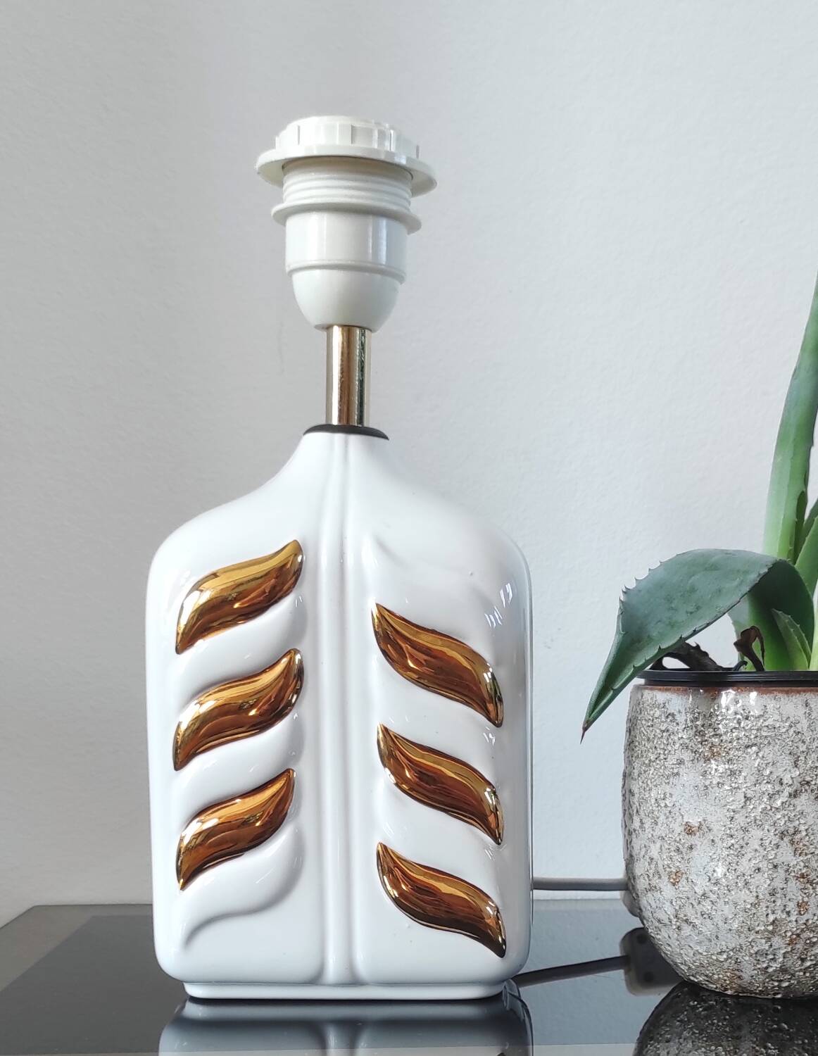 Vintage lamp base, white and gold ceramic, 70s.