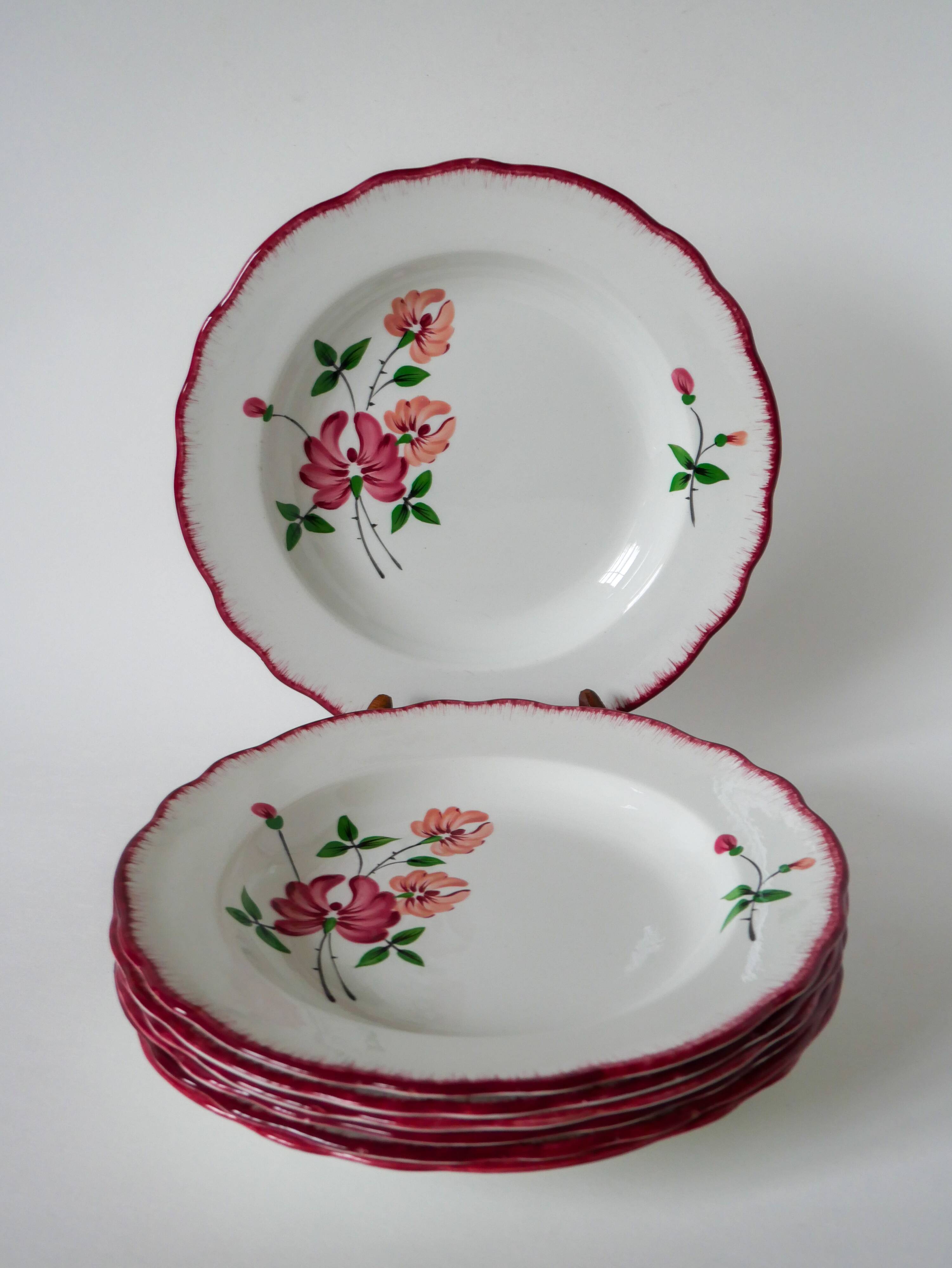 Set of 7 Salins soup plates with serrated edges with flowers 1950