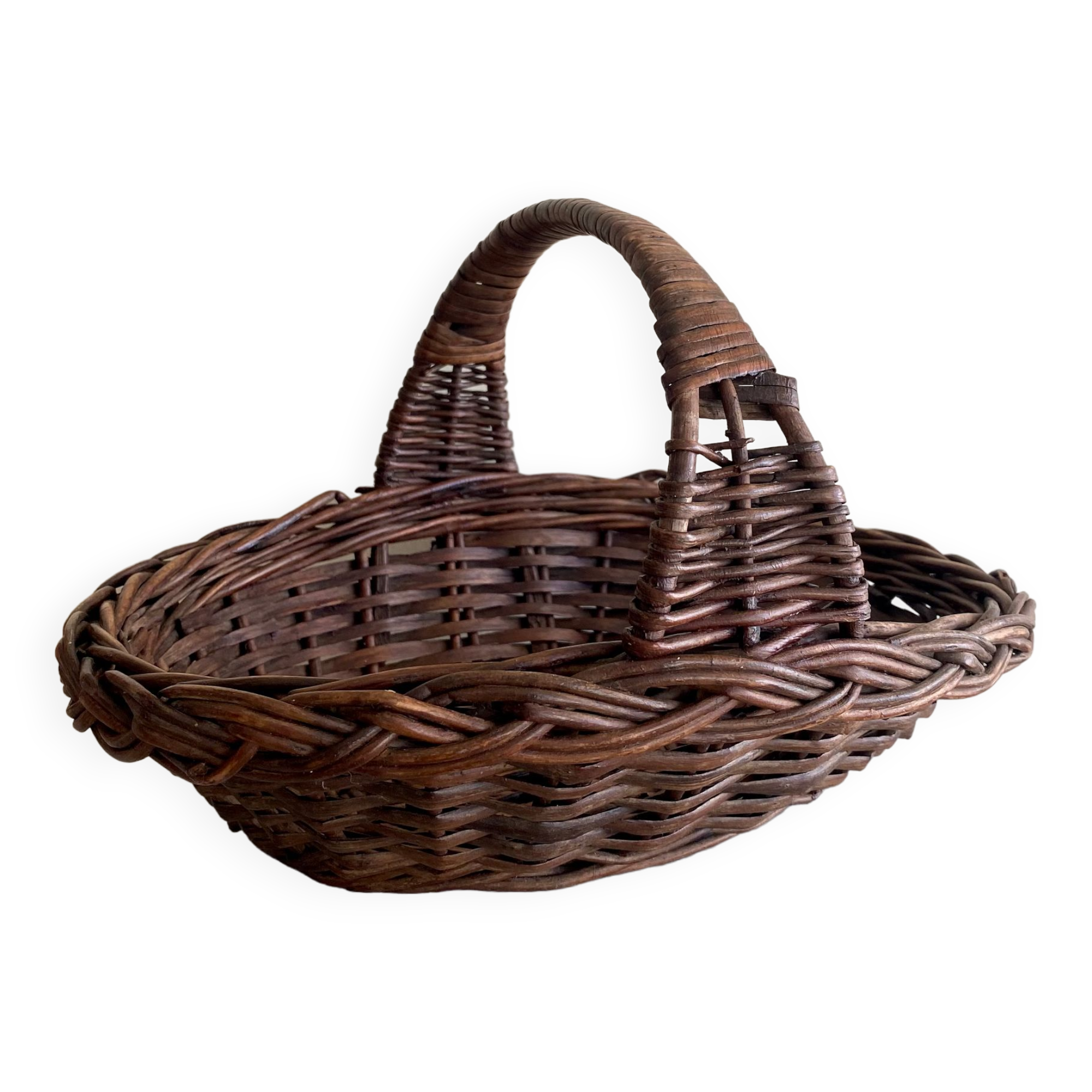Wicker basket