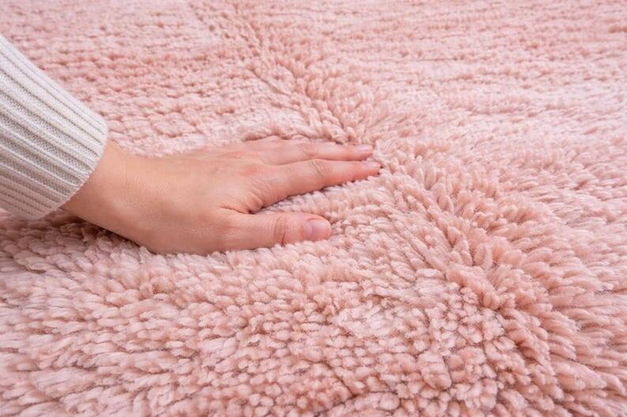 Moroccan wool rug 250cm x 350cm