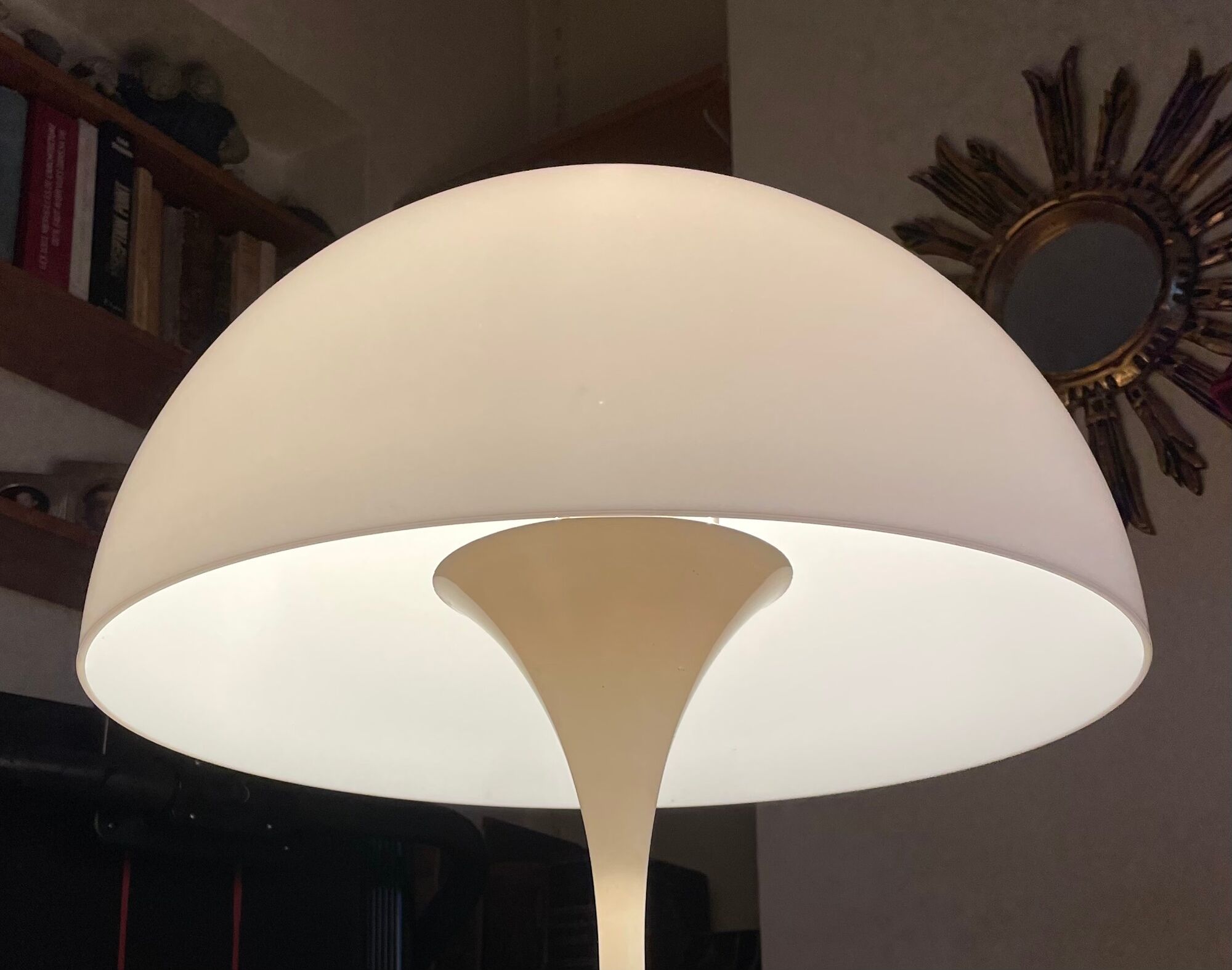 Panthella floor lamp Verner Panton, Louis Poulsen, 1971, scandinavian style