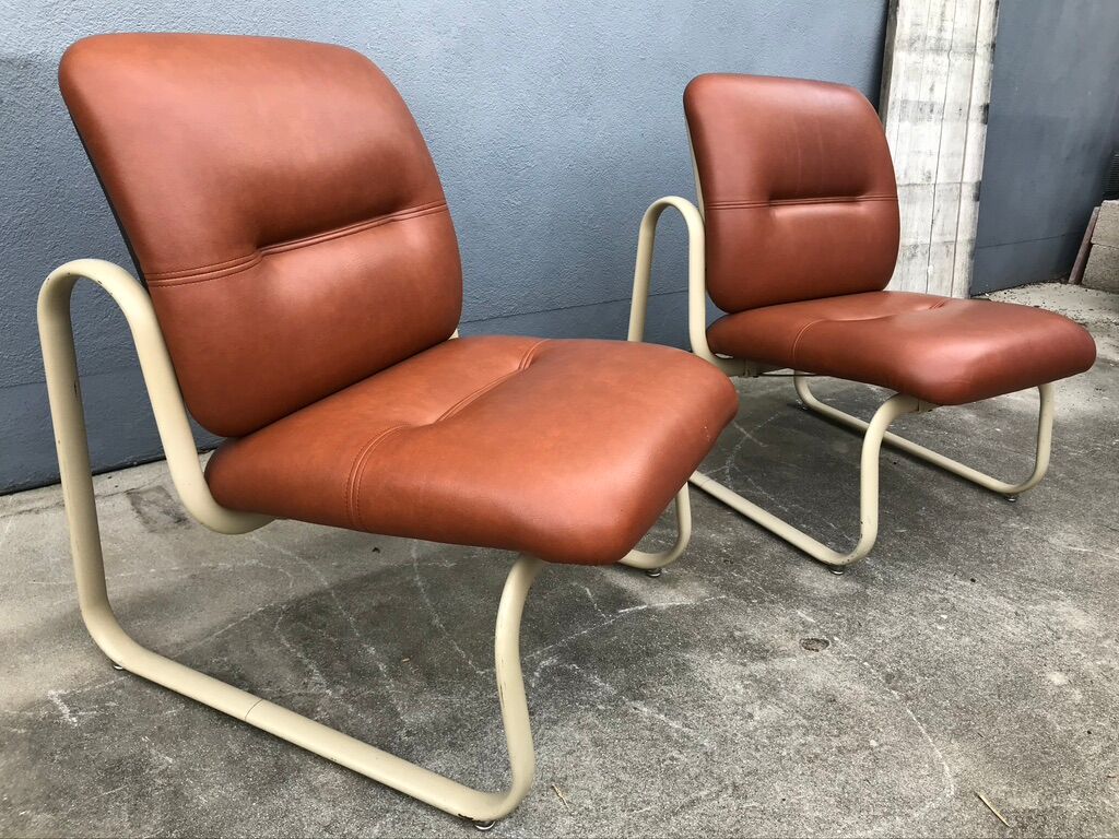 Pair of vintage Steelcase 1970 armchairs