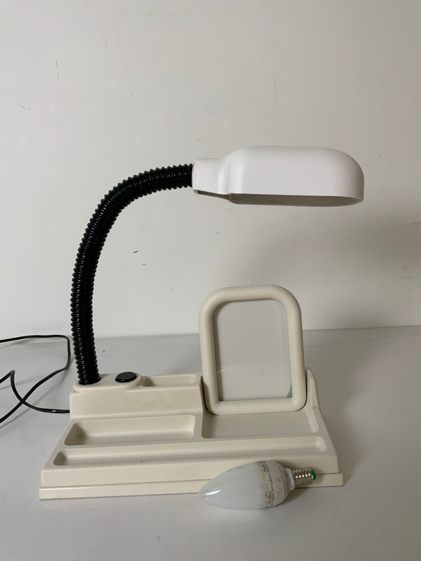 Desk lamp 80